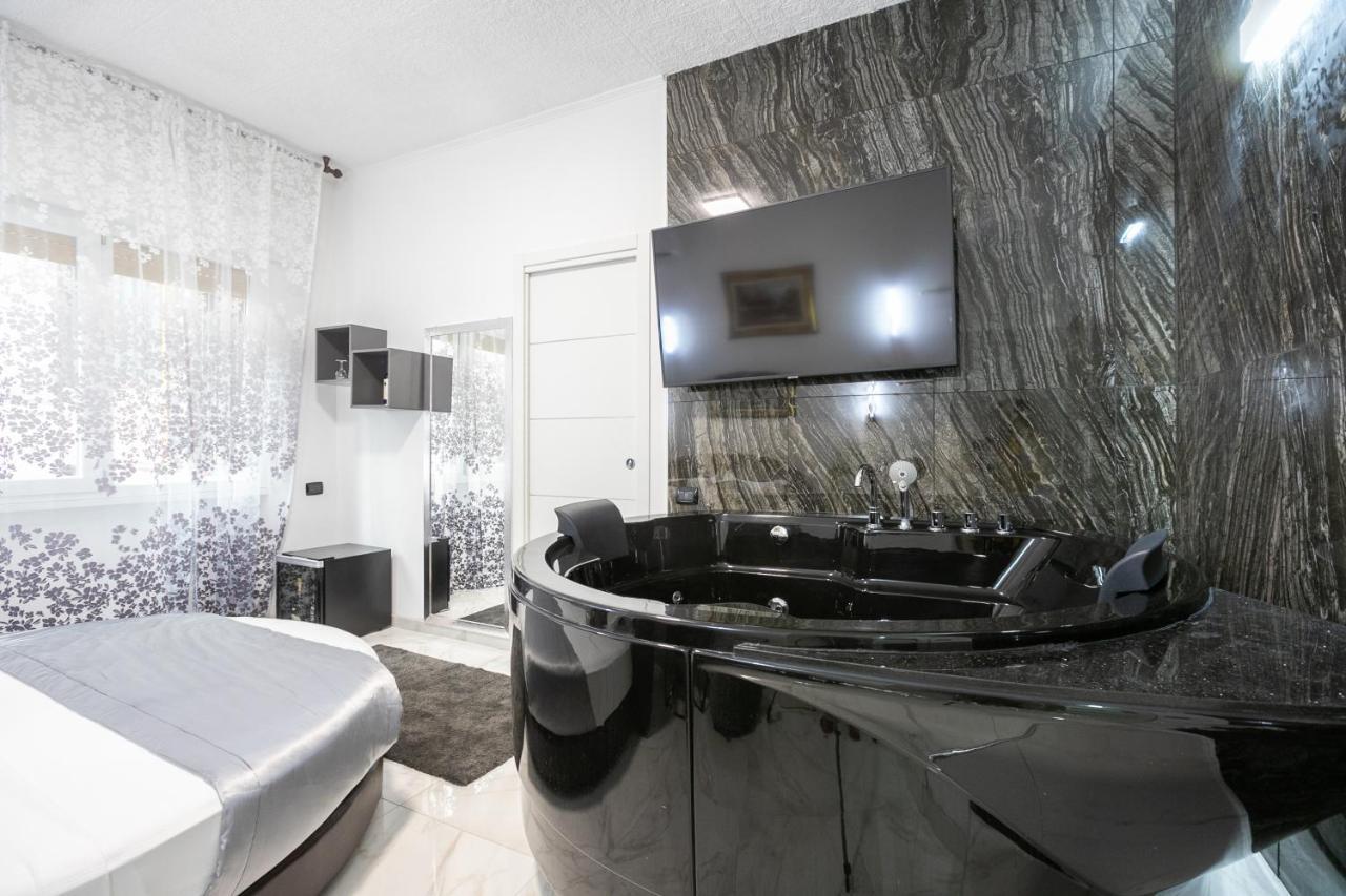 Gregorio VII Luxury Suites San Damaso Roma Ngoại thất bức ảnh