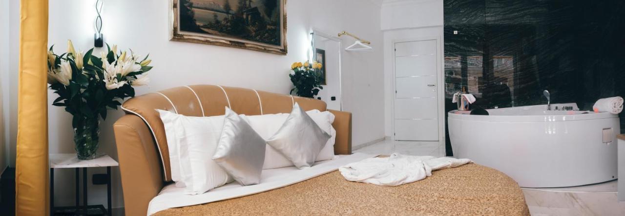 Gregorio VII Luxury Suites San Damaso Roma Ngoại thất bức ảnh
