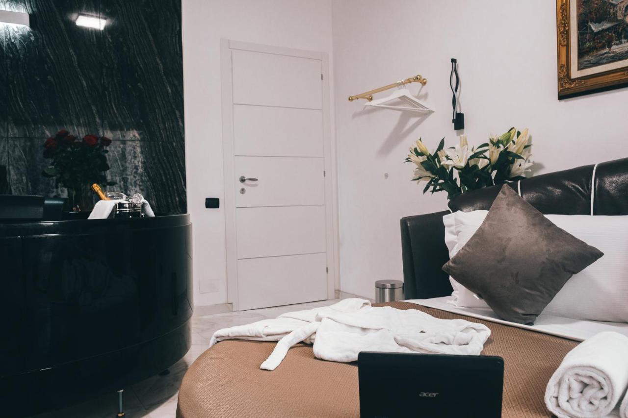 Gregorio VII Luxury Suites San Damaso Roma Ngoại thất bức ảnh